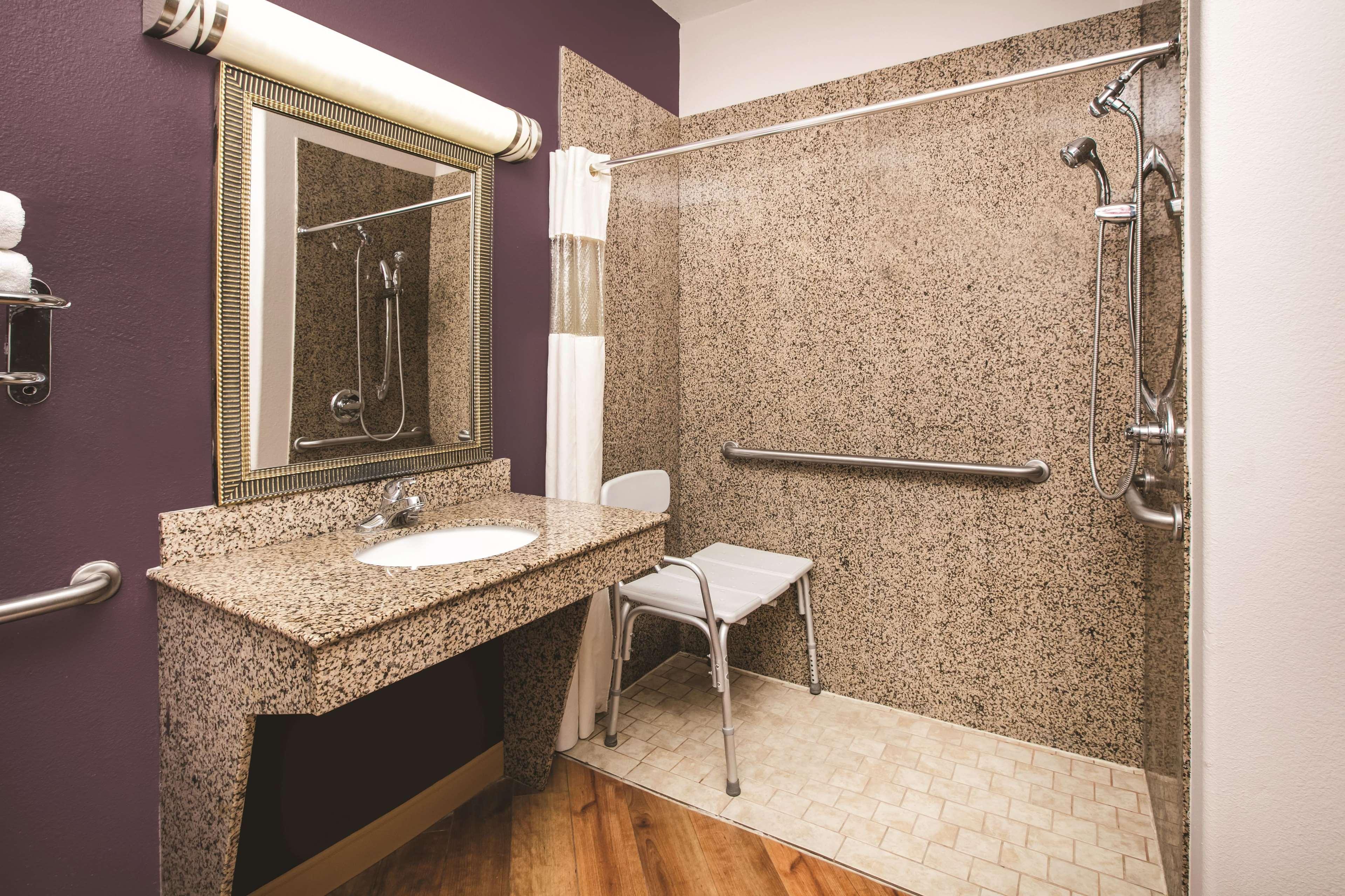 La Quinta By Wyndham Brownwood Hotell Eksteriør bilde