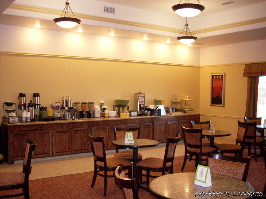 La Quinta By Wyndham Brownwood Hotell Restaurant bilde